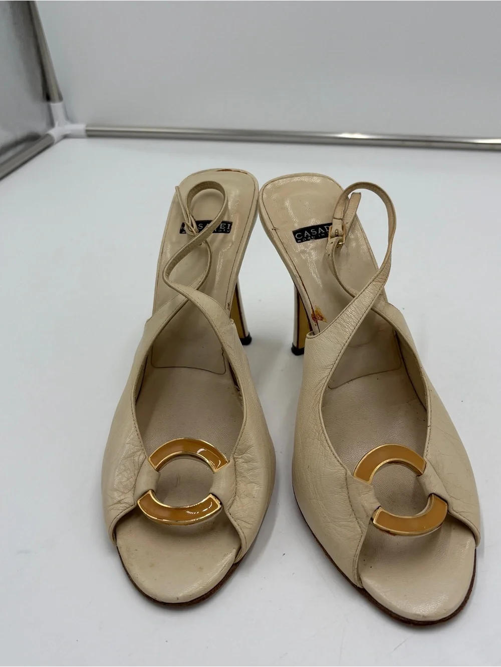 Casadei Off White Cream Leather Heels Pumps Slingback Peep Toe Gold Circle Sz 9